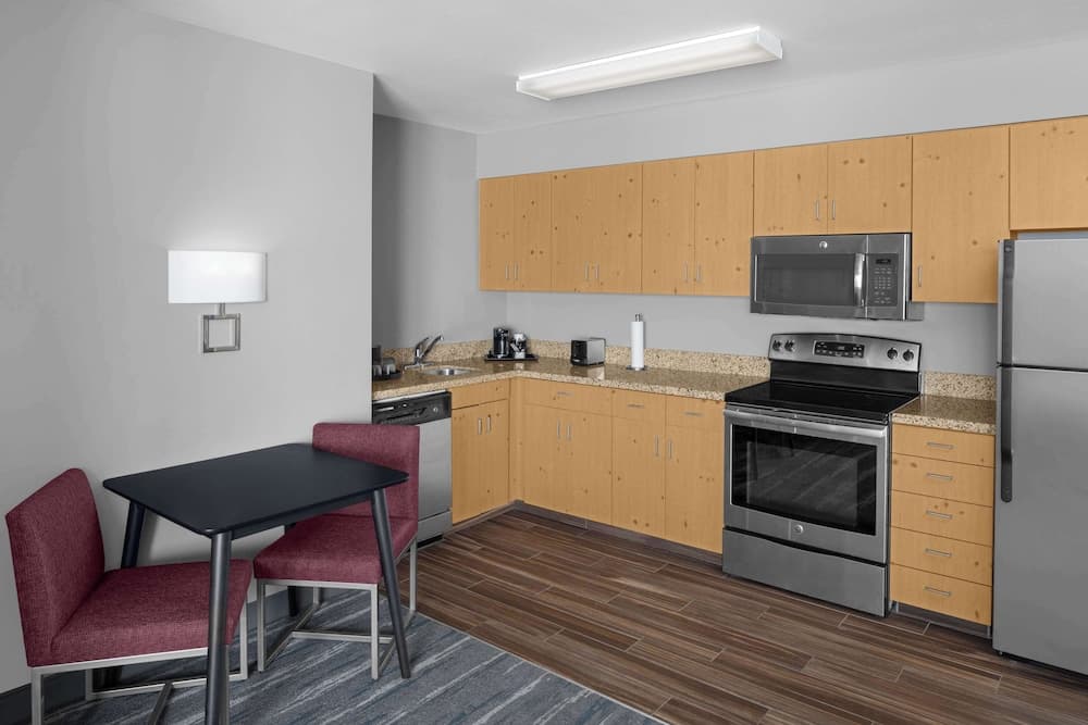 Hampton Inn & Suites Orem gallery photo in Orem, UT — image 16