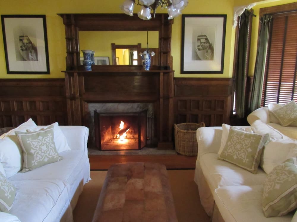 Carter House Inns interior in Eureka, CA — gallery photo 2