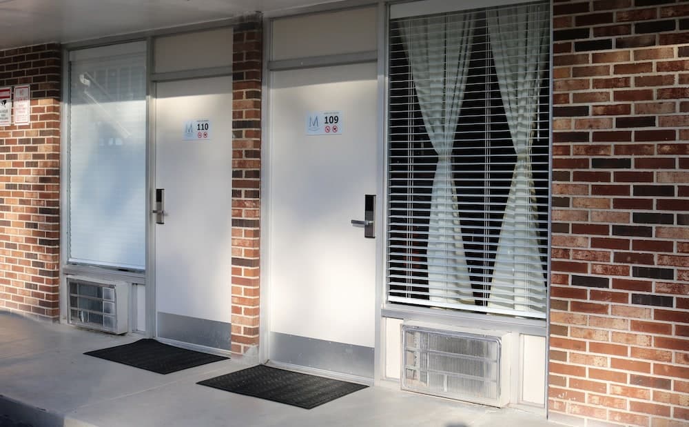 Magic Key (No Resort Fee) featured exterior or lobby in Kissimmee, FL — similar hotel