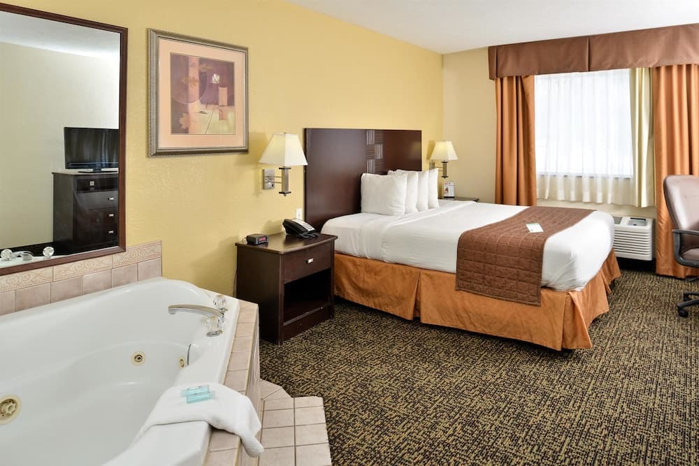 Best Western Inn gallery photo in Elyria, OH — image 30