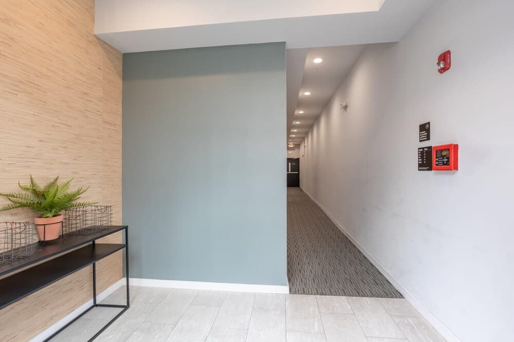 Sosuite 2BR Loft w W/d, Shared Roofdeck interior in Philadelphia, PA — gallery photo 2