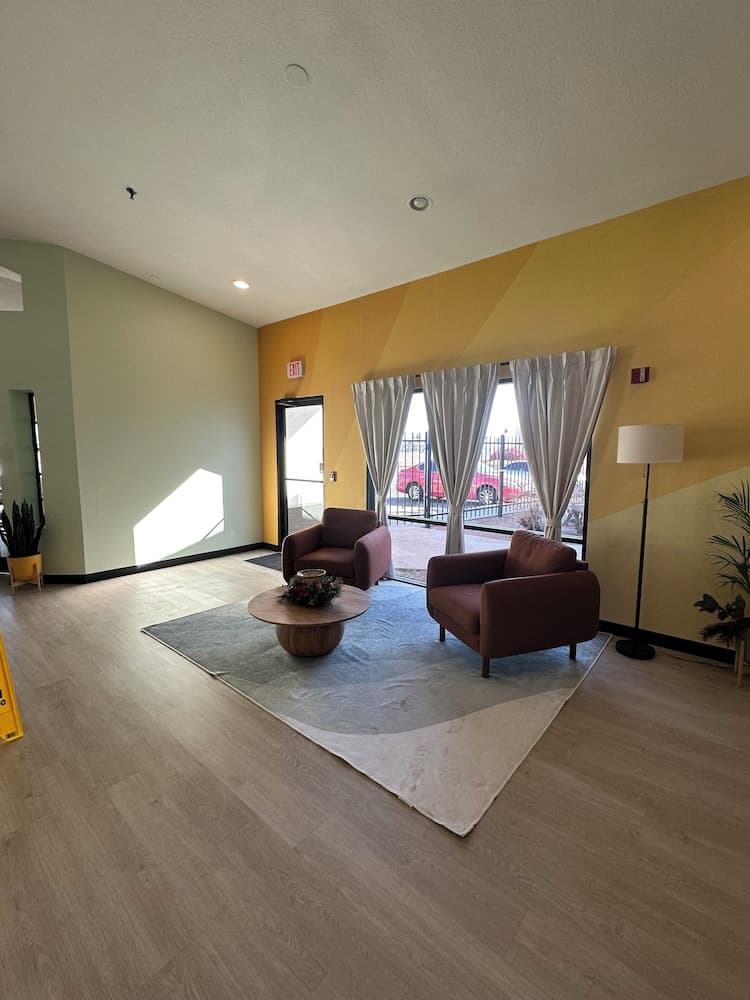 Hotel Rising interior in Phoenix, AZ — gallery photo 2