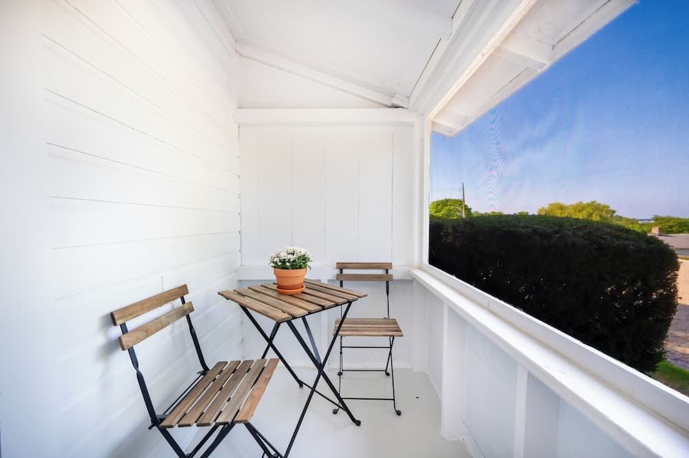 Marina Bay Cottages gallery photo in Waterford — image 78