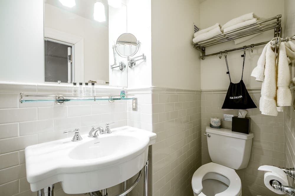 Hotel 340 gallery photo in St. Paul, MN — image 21