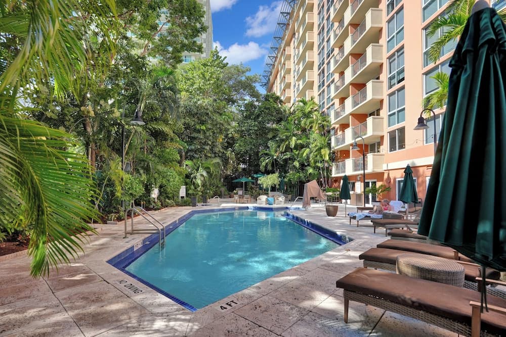 Ocean View 2 Bedroom in Coconut Grove interior in Miami, FL — gallery photo 2