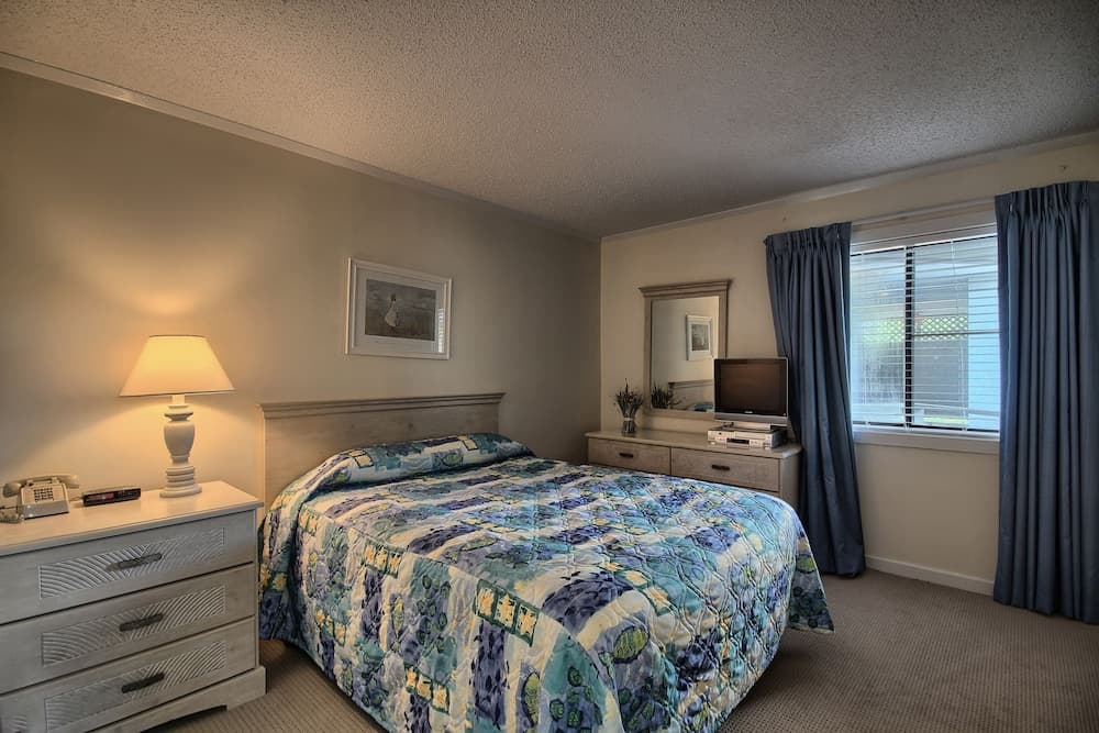 Ocean Creek Resort property views in Myrtle Beach, SC — gallery photo 3