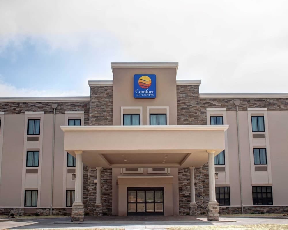Comfort Inn & Suites Caldwell featured exterior or lobby in Caldwell, OH — similar hotel
