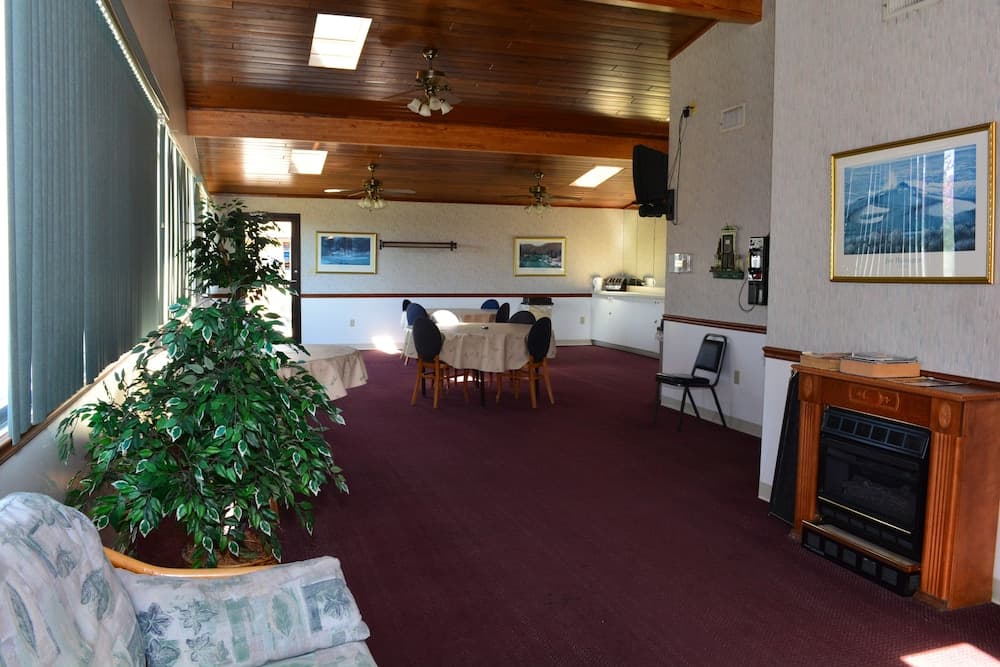 The Lodge at Lykens Valley property views in Millersburg, PA — gallery photo 3