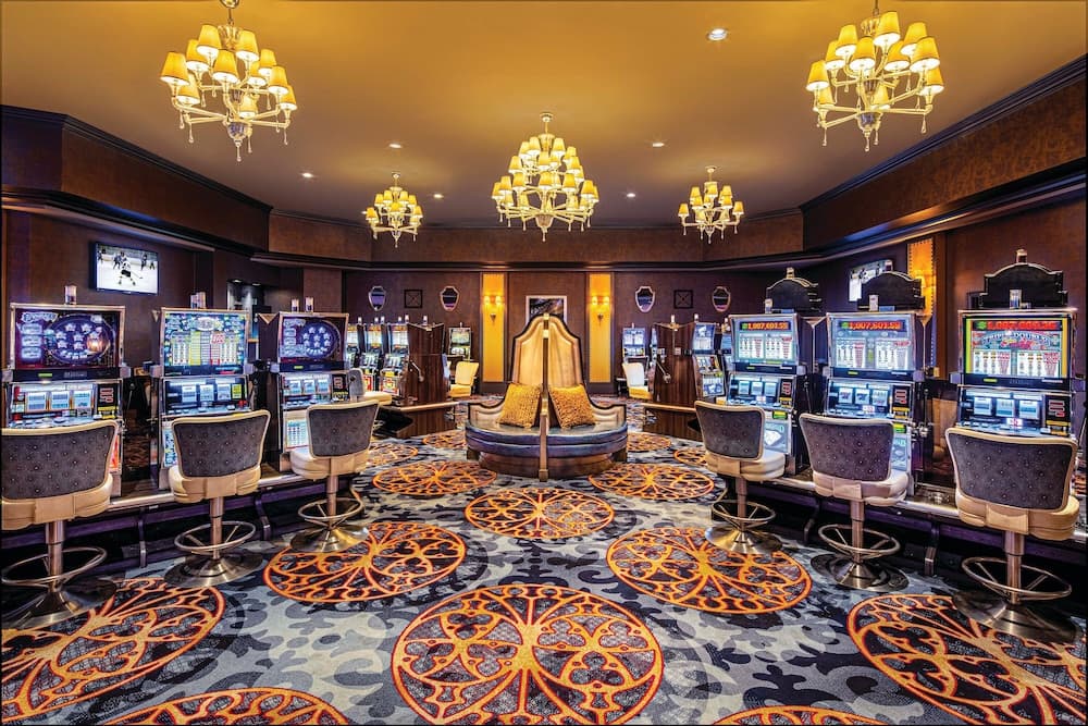 Excalibur gallery photo in Las Vegas, NV — image 23