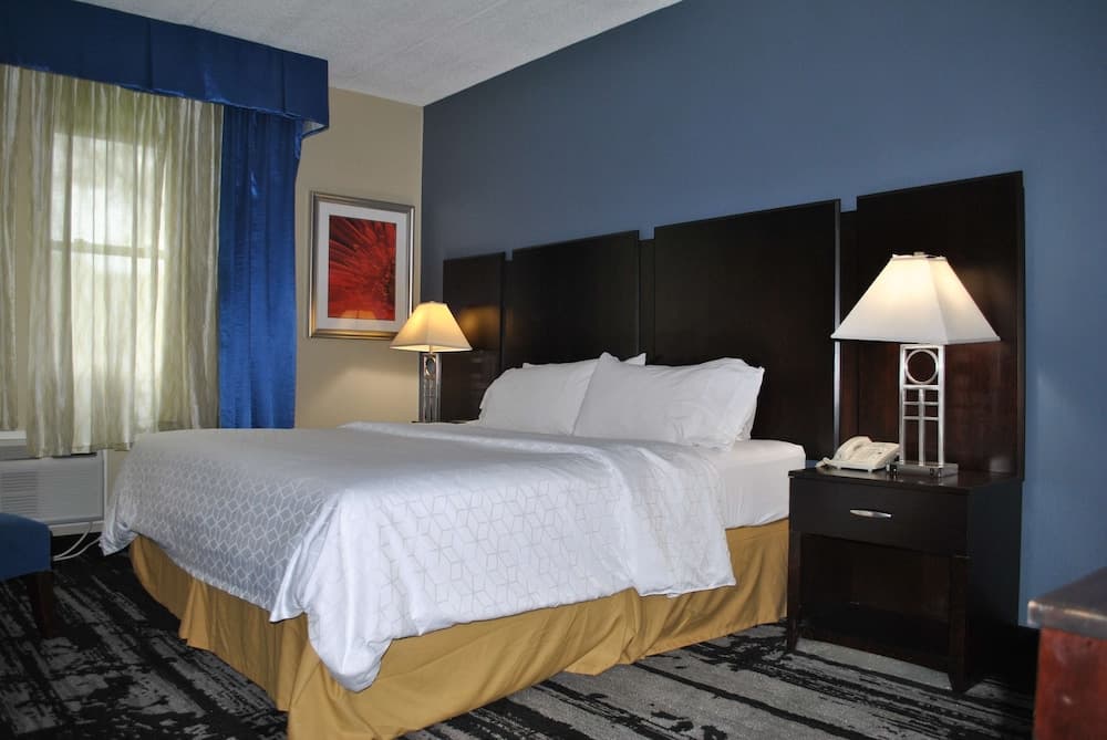 Best Western Owego Inn interior in Owego — gallery photo 2