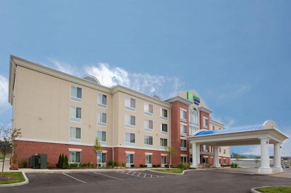 Holiday Inn Express & Suites Dayton South Franklin by IHG — hotel in Franklin, Ohio