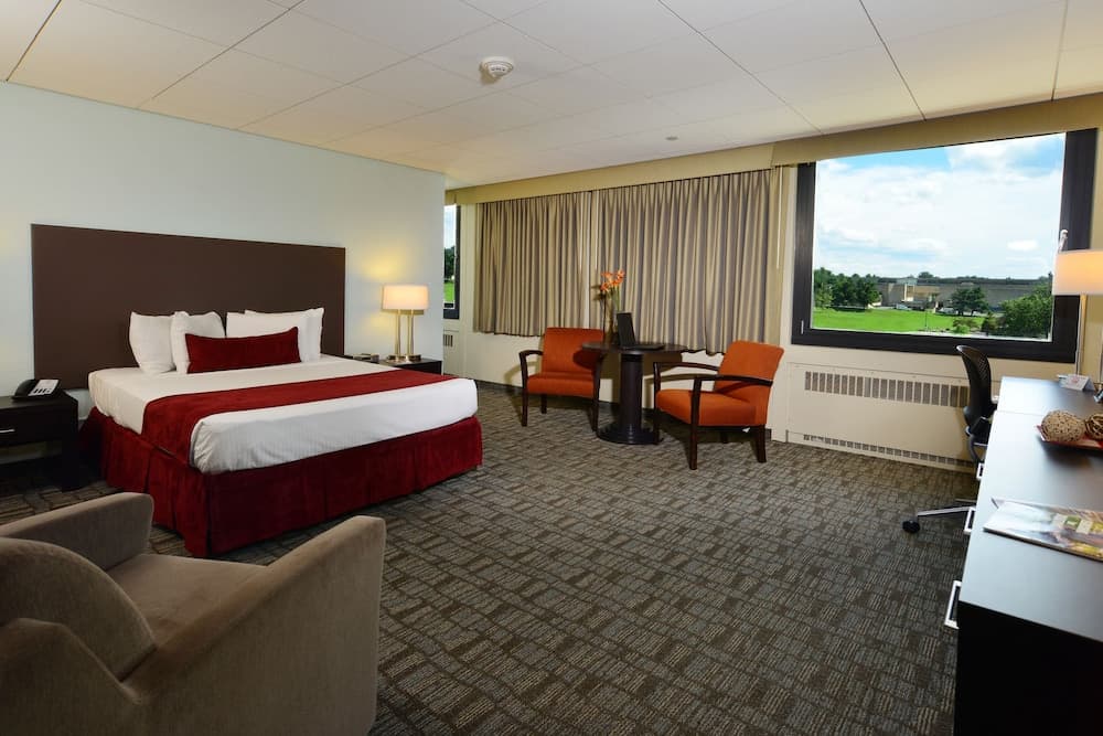 Hotel UMass property views in Amherst — gallery photo 3