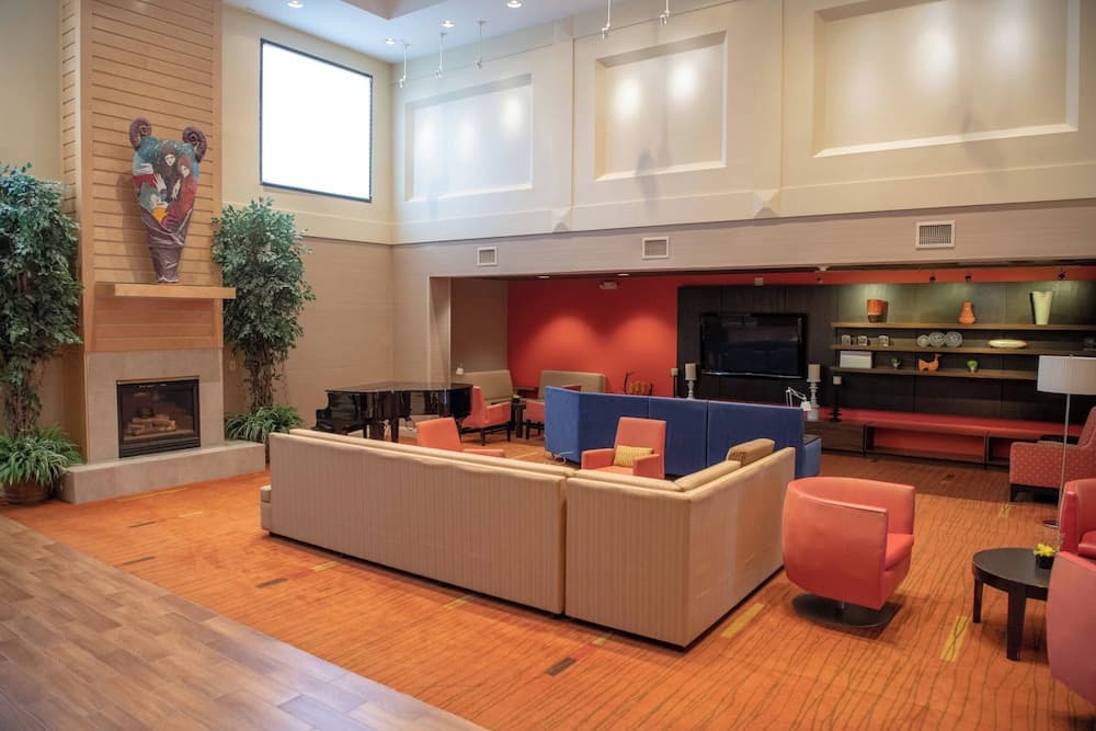 Courtyard by Marriott Erie property views in Erie, PA — gallery photo 3