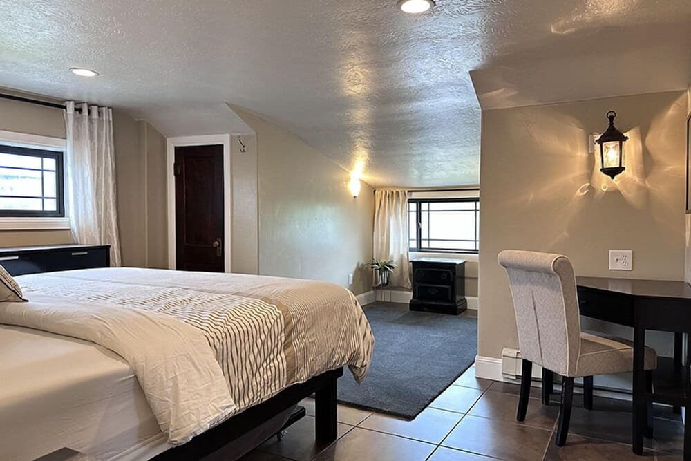 Aspenwood Manor South gallery photo in Provo, UT — image 80