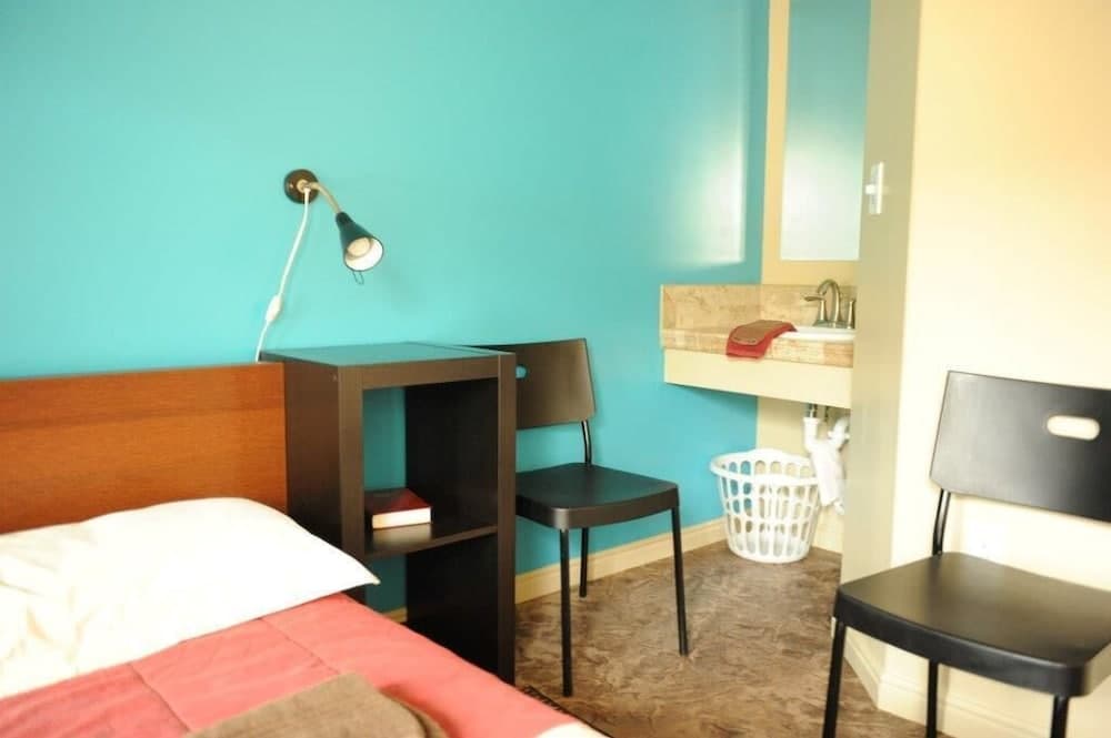 Camelot Inn at Honeyville interior in Honeyville, UT — gallery photo 2
