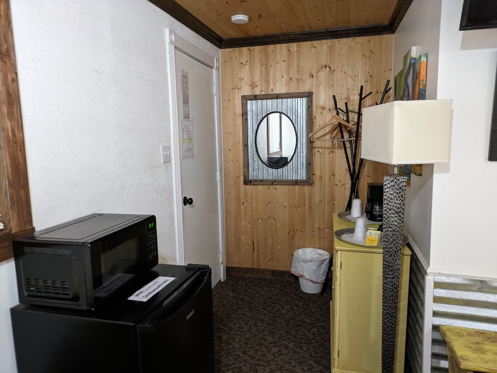 Squaw Valley Motel gallery photo in Squaw Valley, CA — image 7