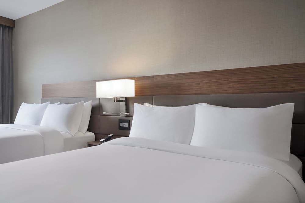 AC Hotel St. Louis Clayton property views in St. Louis, MO — gallery photo 3