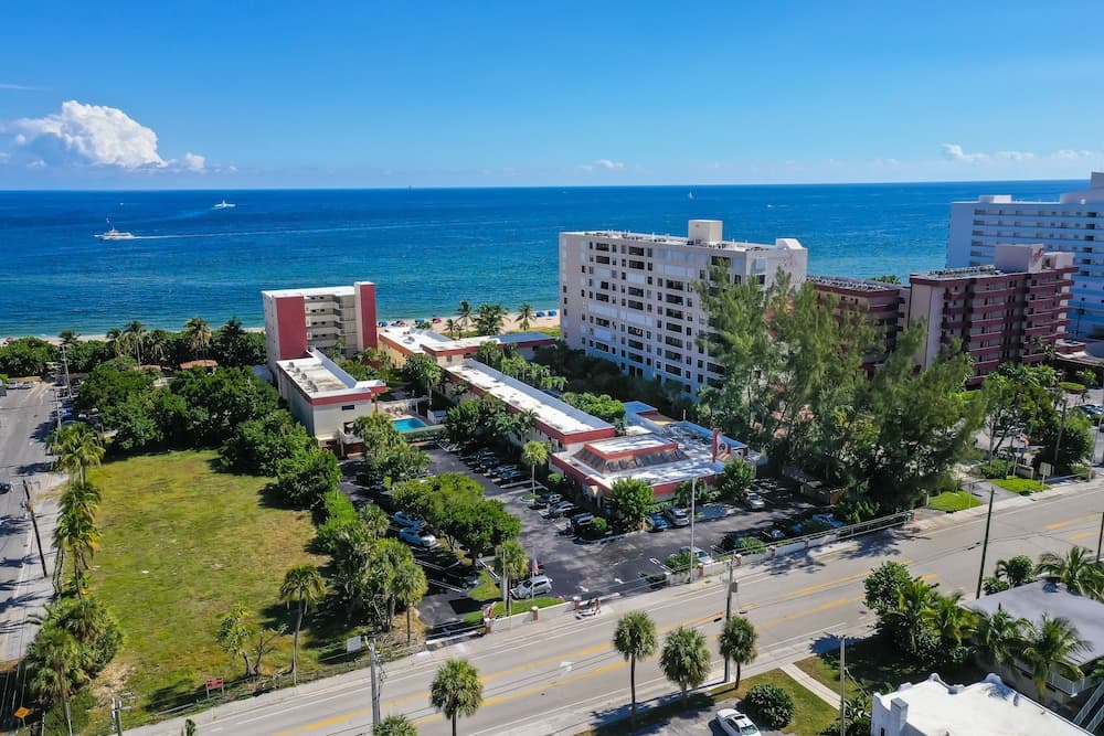 La Costa Beach Club gallery photo in Pompano Beach, FL — image 61