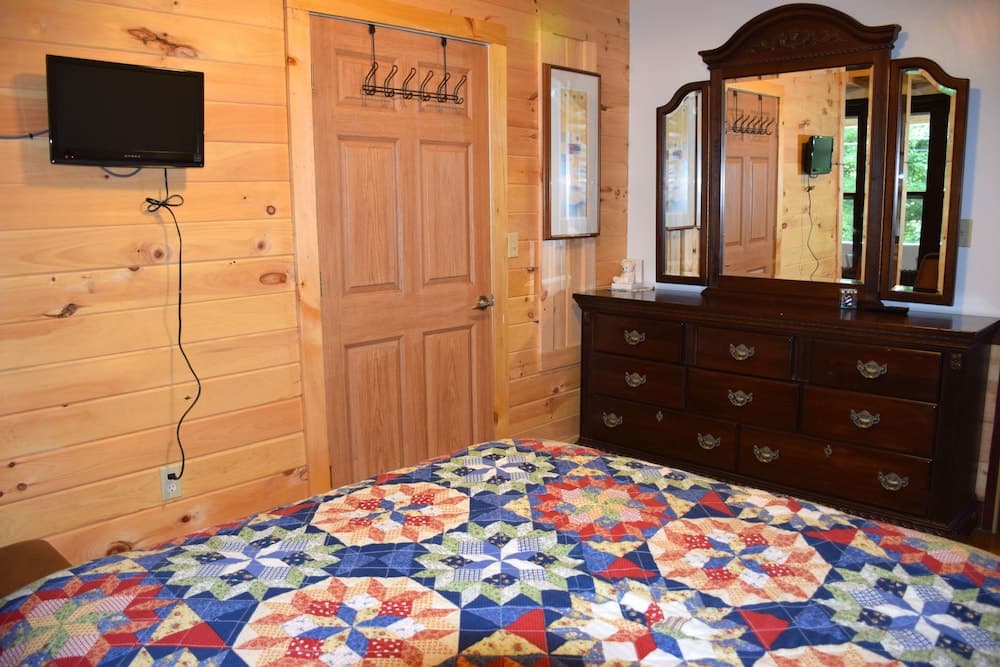 The Baseball Hotel gallery photo in Richfield Springs, NY — image 67