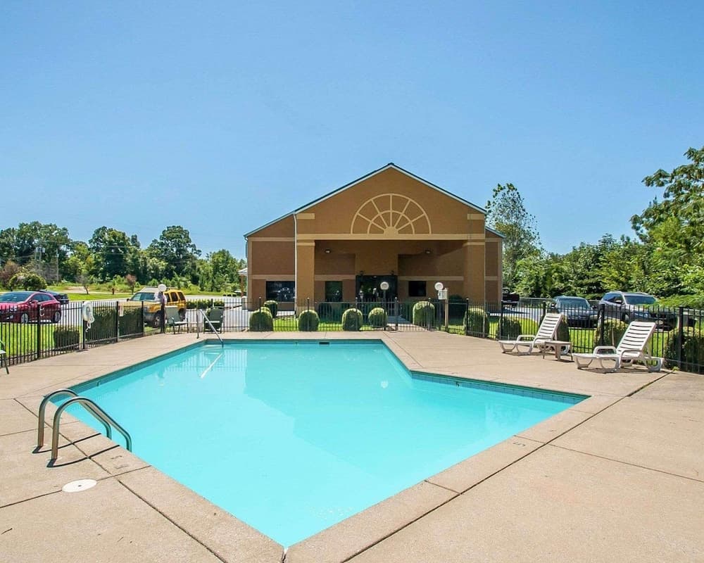 Econo Lodge Inn & Suites Centerville featured exterior or lobby in Centerville, TN — similar hotel