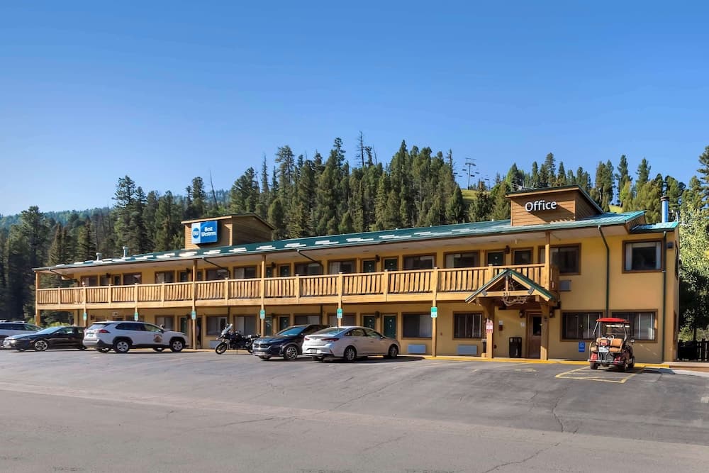 Best Western Rivers Edge — hotel in Red River, New Mexico