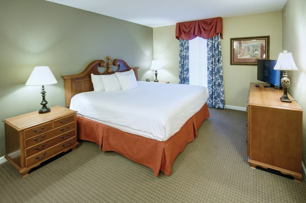 Club Wyndham Kingsgate property views in Williamsburg, VA — gallery photo 3