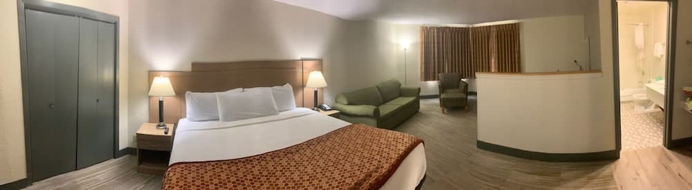 University Inn & Suites Stevens Point property views in Stevens Point, WI — gallery photo 3