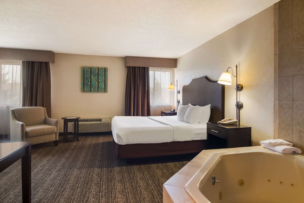 SureStay by Best Western Grove City gallery photo in Grove City, PA — image 40