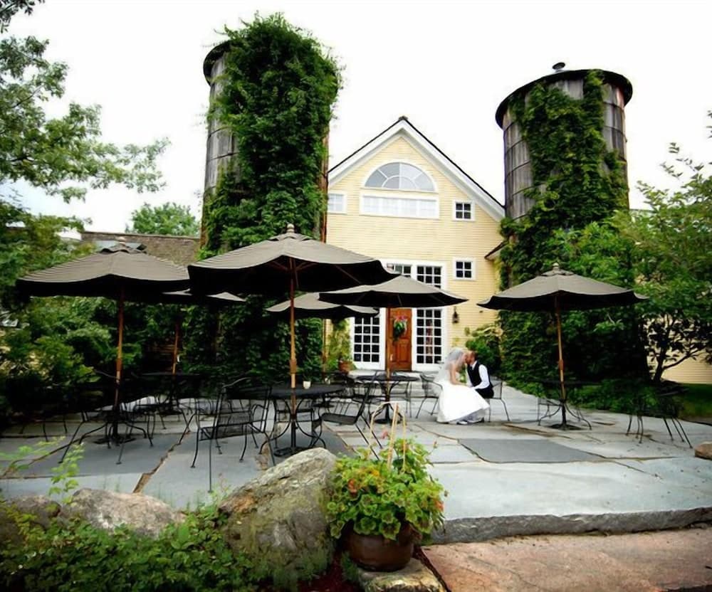 The Grand at Bedford Village Inn gallery photo in Bedford — image 64