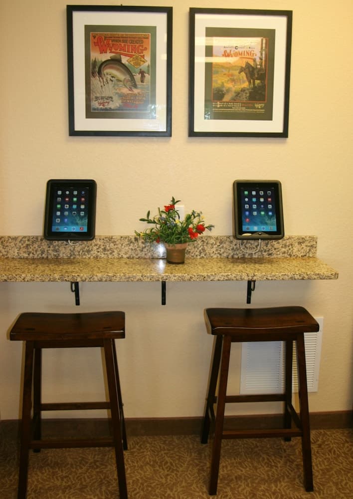 Buffalo Inn property views in Buffalo, WY — gallery photo 3