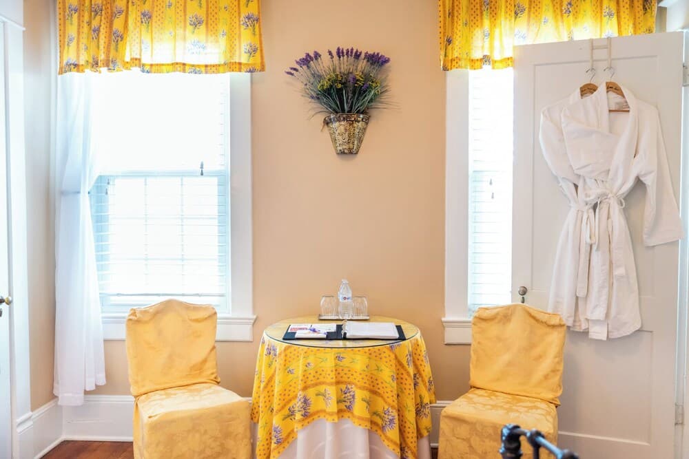 Burke Manor Inn & Pavilion gallery photo in Gibsonville, NC — image 20