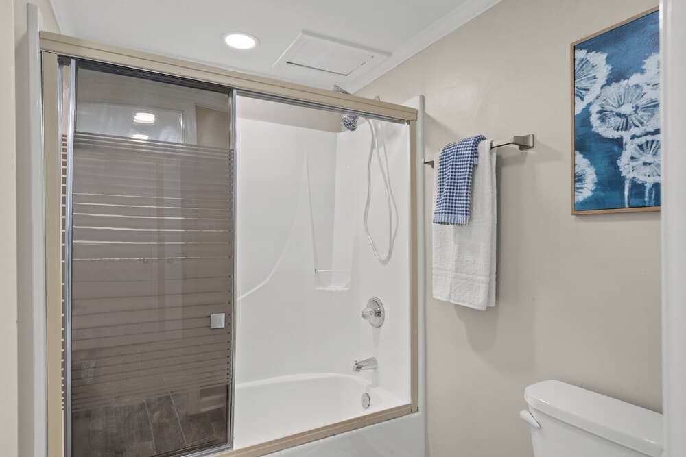 Sandpiper Beacon Beach Resort interior in Panama City Beach, FL — gallery photo 2