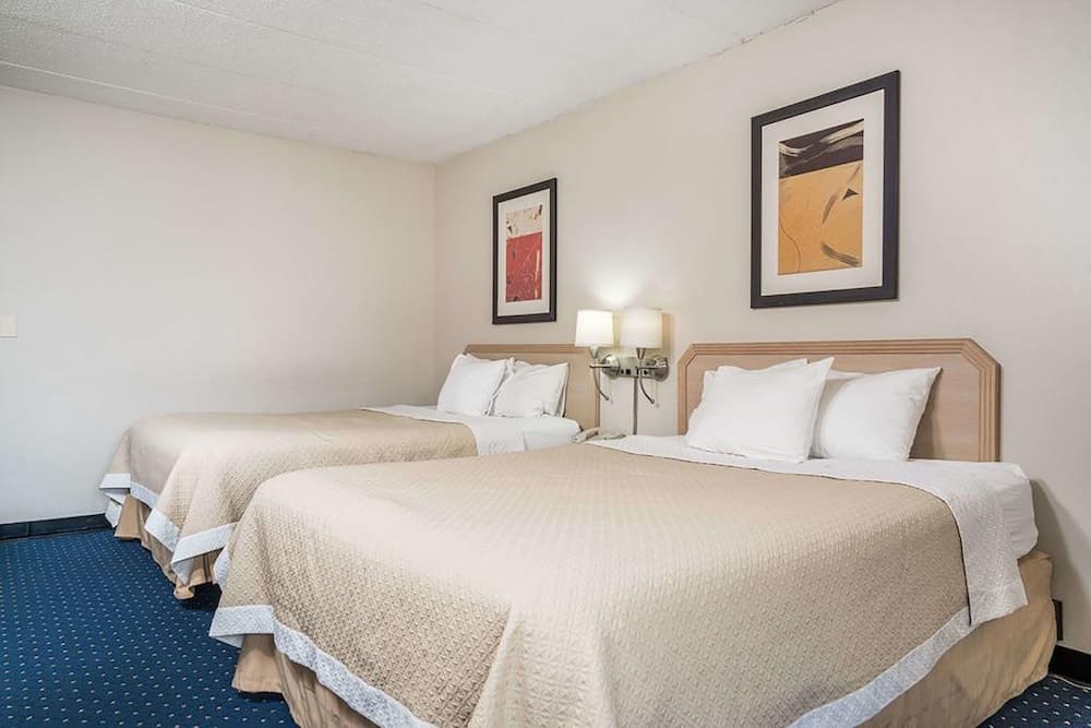 Blue Way Inn La crosse Extended Stay gallery photo in La Crosse, WI — image 23