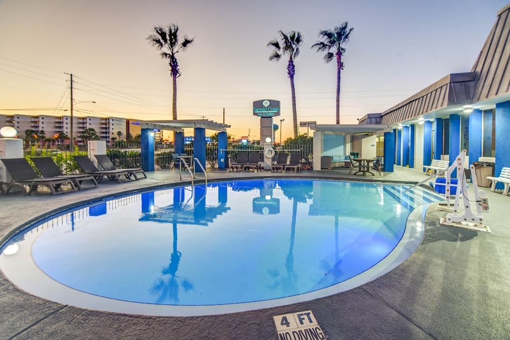 Emerald Coast Inn And Suites featured exterior or lobby in Fort Walton Beach, FL — similar hotel