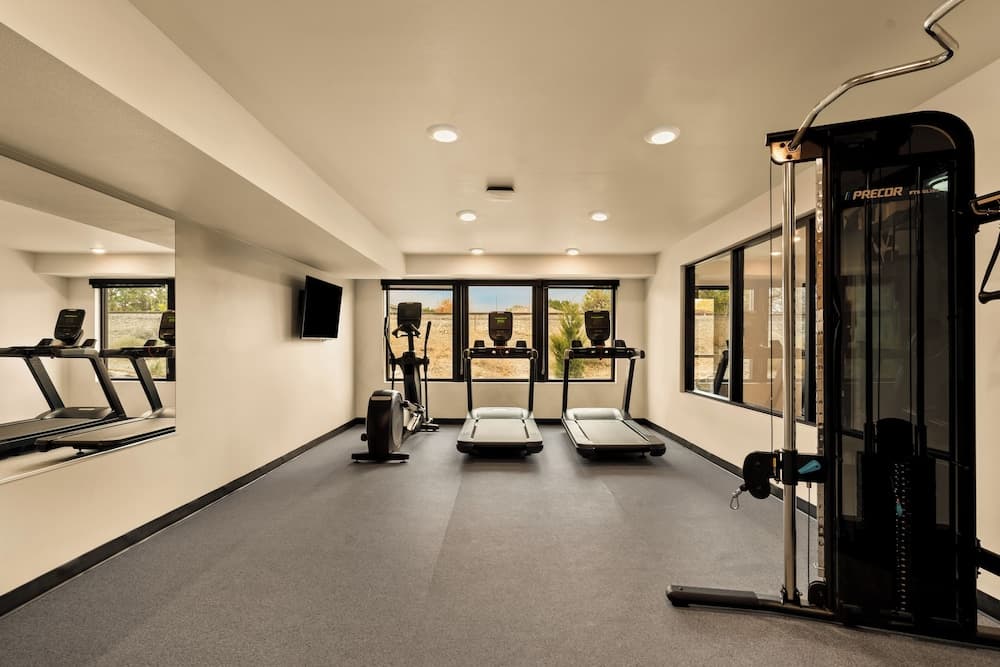 LivAway Suites- Syracuse gallery photo in Syracuse, NY — image 35