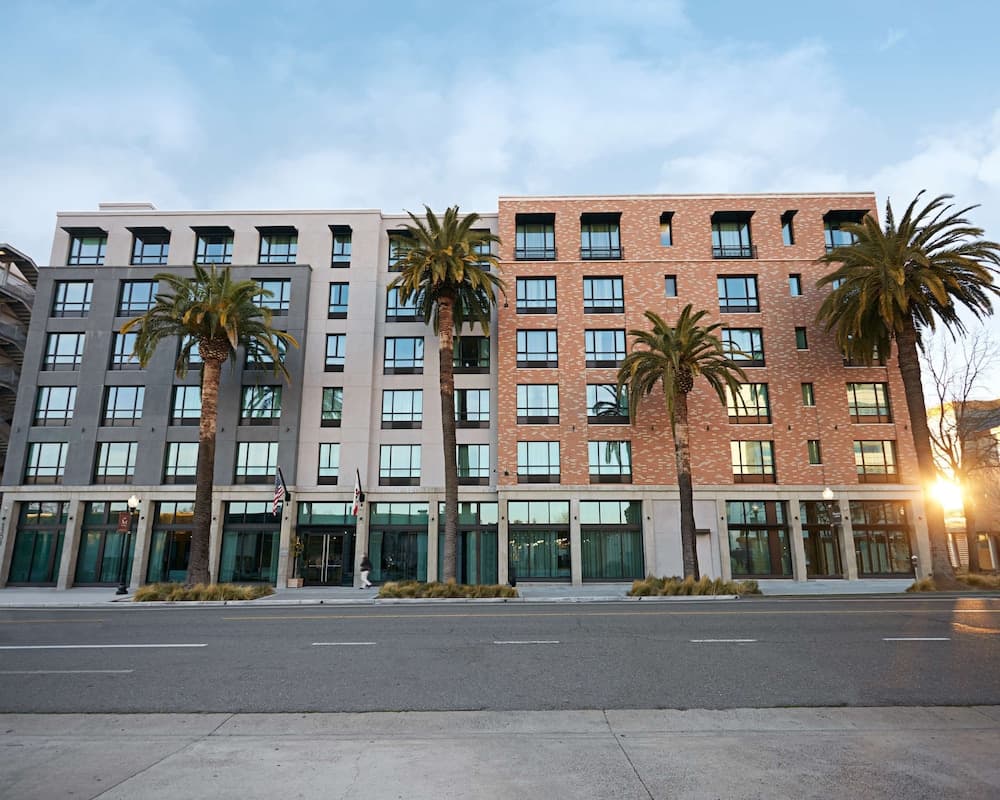 The Fort Sutter Sacramento, Tapestry Collection by Hilton featured exterior or lobby in Sacramento, CA — similar hotel