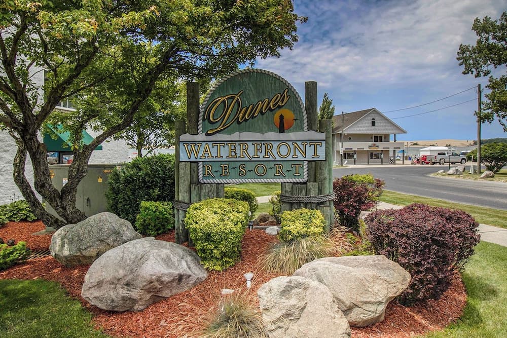 Dunes Waterfront Resort gallery photo in Mears, MI — image 51