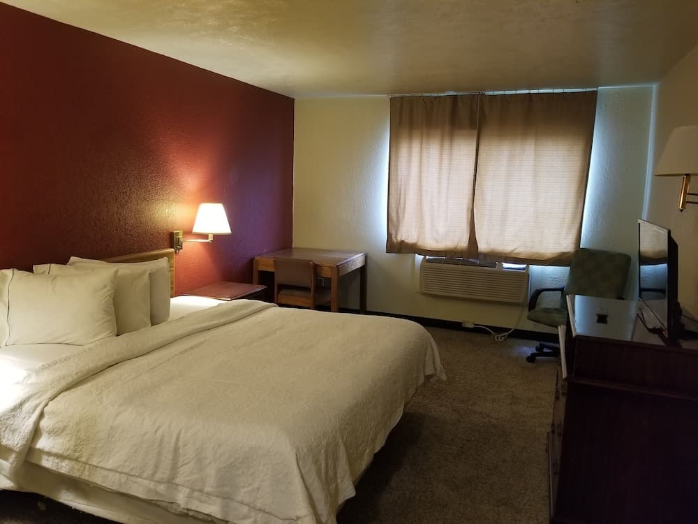 Fort Wayne Inn property views in Fort Wayne, IN — gallery photo 3