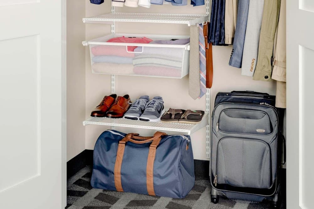 Towneplace Suites By Marriott Atlanta Fairburn interior in Fairburn, GA — gallery photo 2