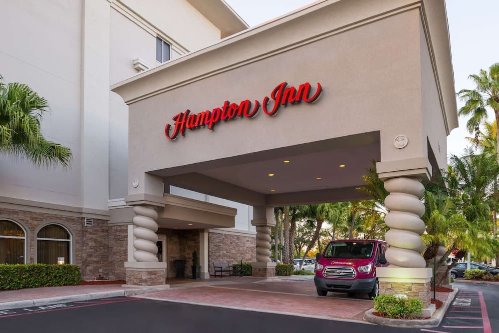 Hampton Inn Ft Lauderdale-Plantation property views in Plantation, FL — gallery photo 3