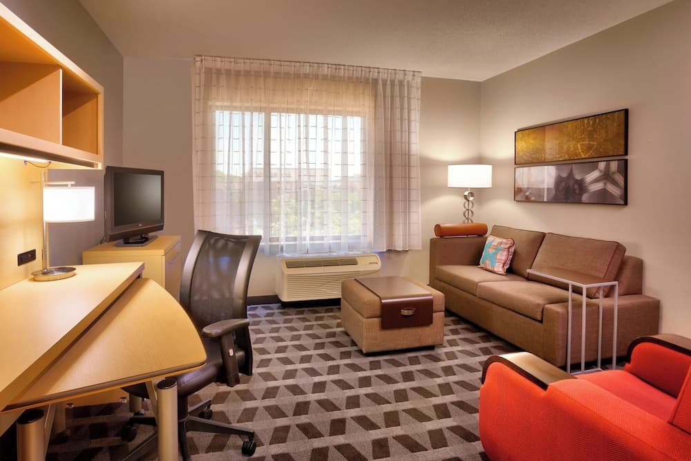 TownePlace Suites by Marriott Omaha West featured exterior or lobby in Omaha, NE — similar hotel