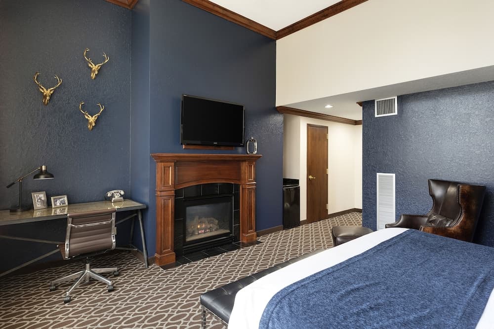 Des Lux Hotel gallery photo in Des Moines, IA — image 24