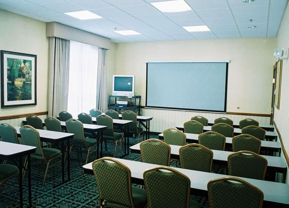 Country Inn & Suites by Radisson, Brockton (Boston), MA gallery photo in Brockton, MA — image 11