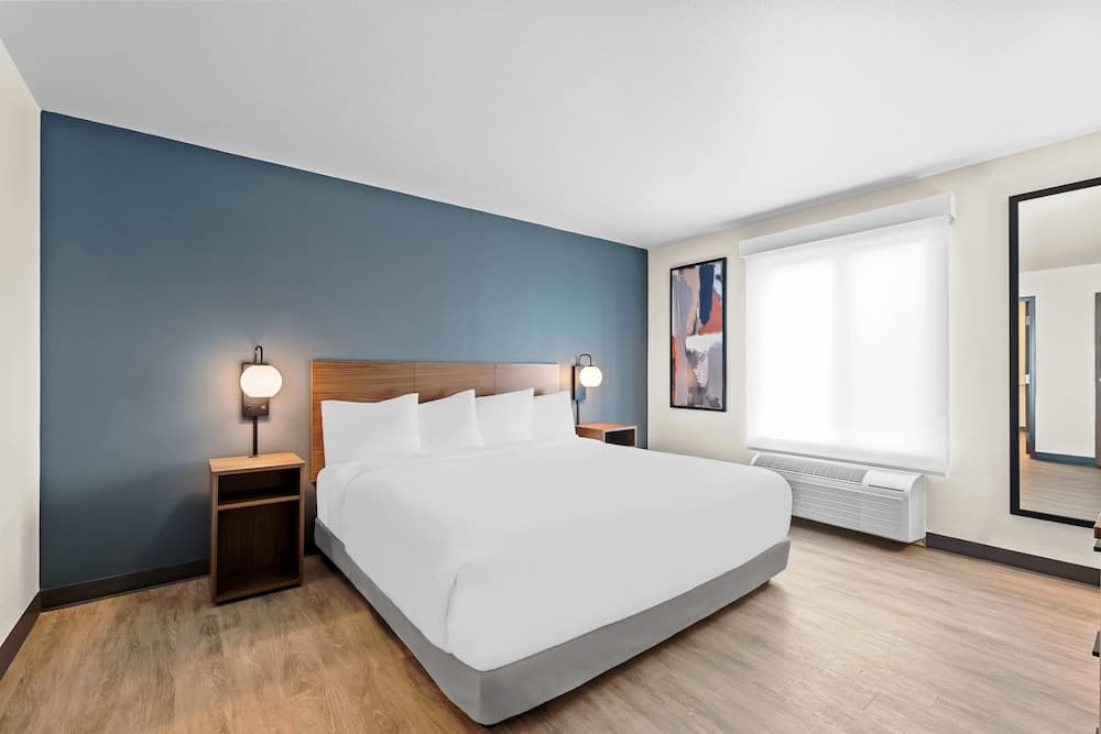 Everhome Suites Brownsville gallery photo in Brownsville, TX — image 36