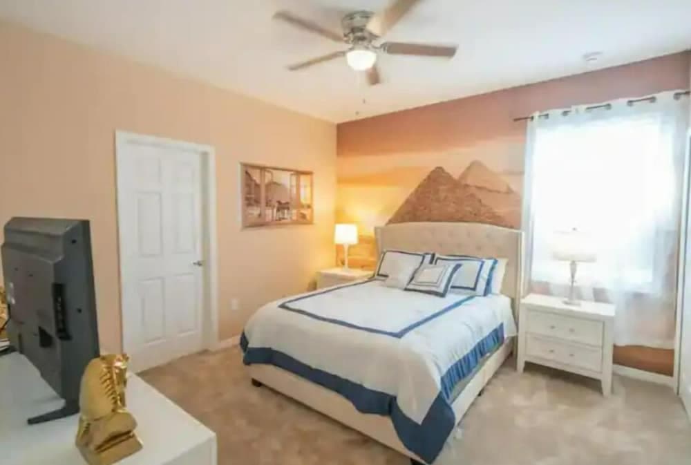 Leisure Lounge gallery photo in Davenport, FL — image 9