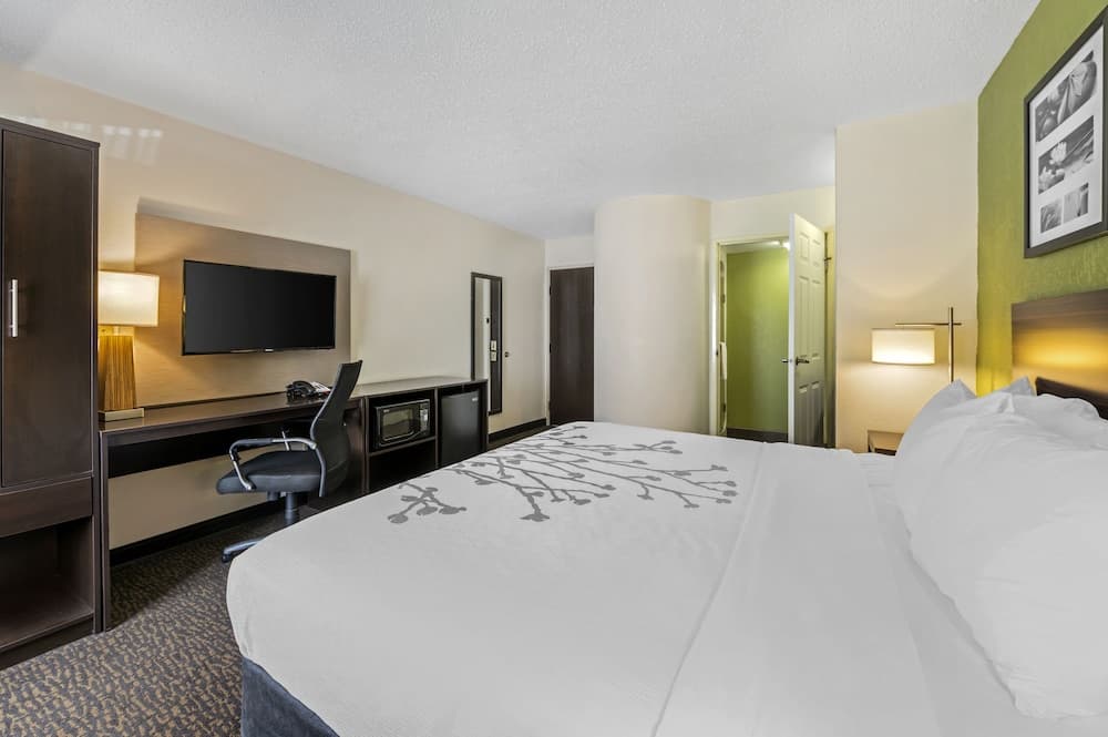 Sleep Inn Naperville - Chicago gallery photo in Naperville, IL — image 16