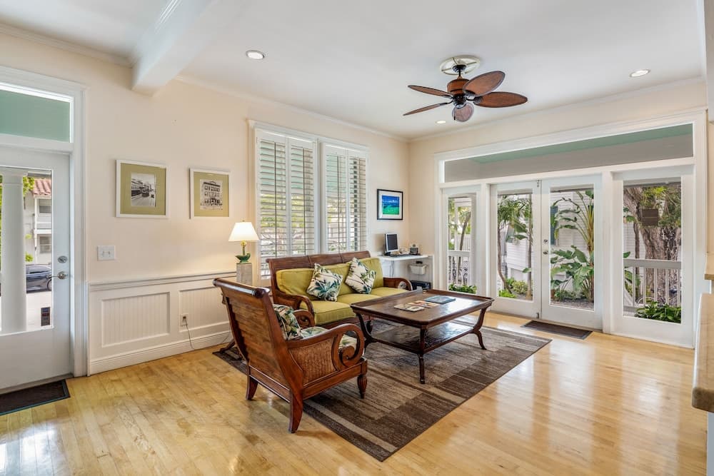 Coconut Beach Resort interior in Key West, FL — gallery photo 2