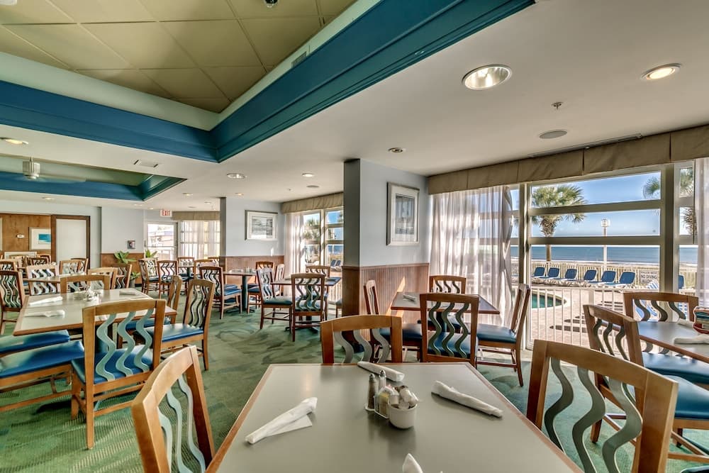 Bay Watch Resort - by Vacasa gallery photo in Myrtle Beach, SC — image 10