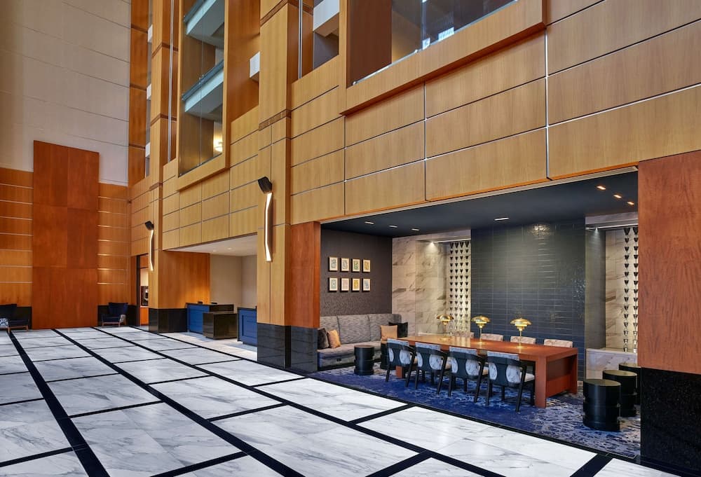 Embassy Suites by Hilton Washington D.C. – Convention Center property views in Washington, DC — gallery photo 3