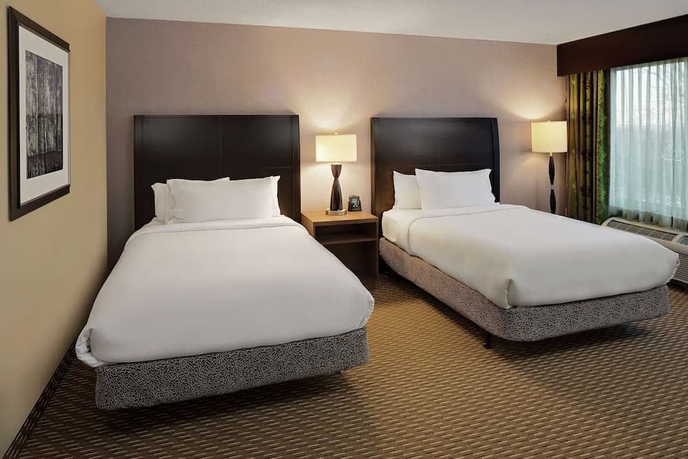Hilton Garden Inn Hartford North/Bradley Int'l Airport gallery photo in Windsor — image 17
